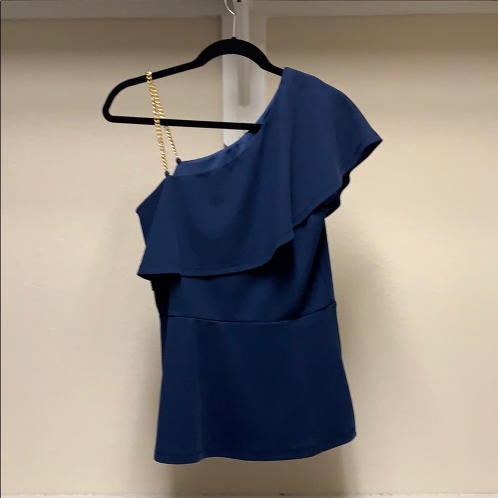 Blouse. - Picture 2 of 2